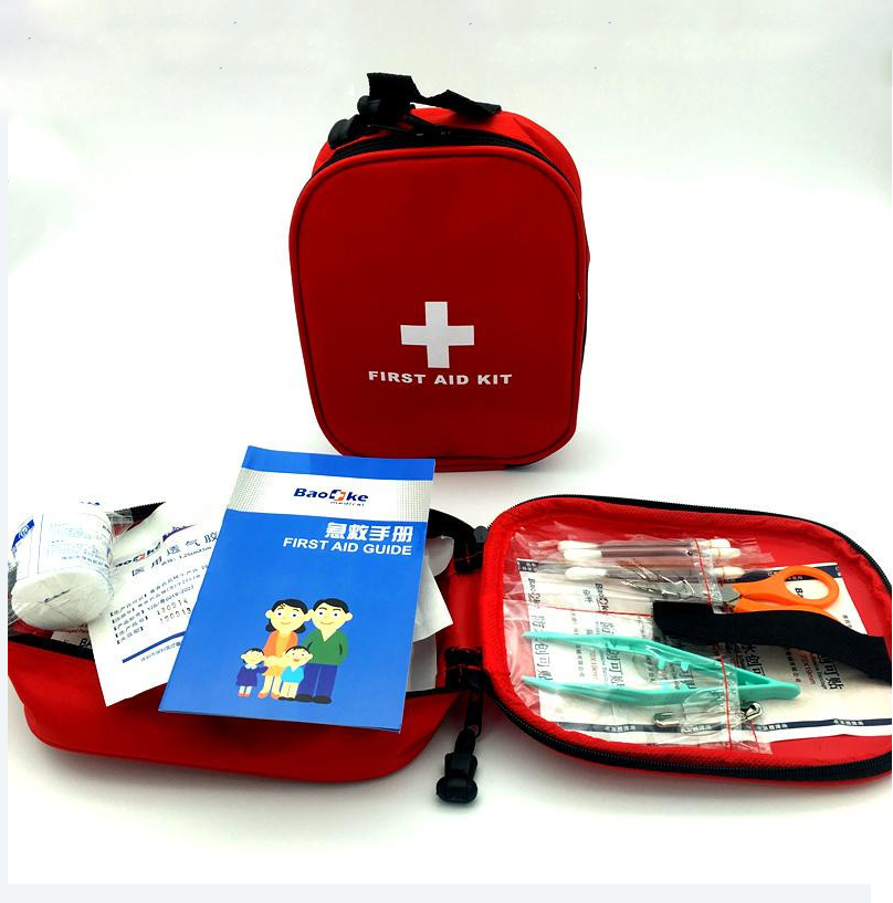 25-Piece First Aid Kit – Compact Emergency Medical Essentials