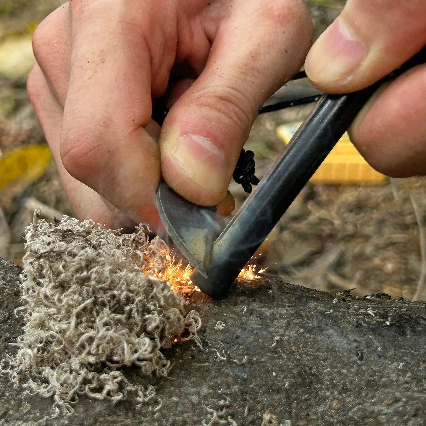 NEW Outdoor Camping Flint Set – Fire Starter & Tinder Maker Wilderness Survival EDC Tool Pack