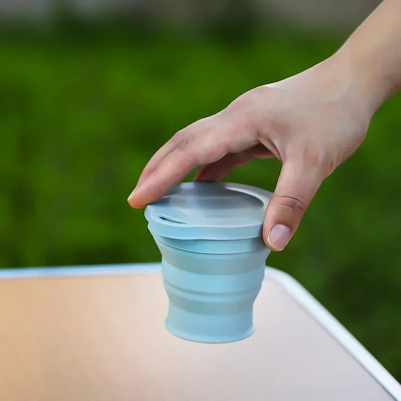 Outdoors Silicone Folding Cup – Compact, Creative & Travel-Friendly