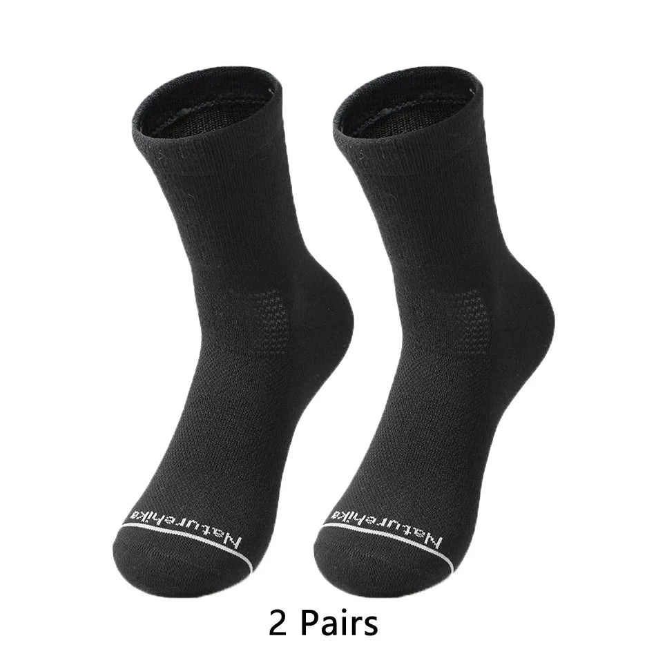 Naturehike Socks – Quick-Drying Right Angle Mid-Calf Socks for Running, Hiking & Mountaineering