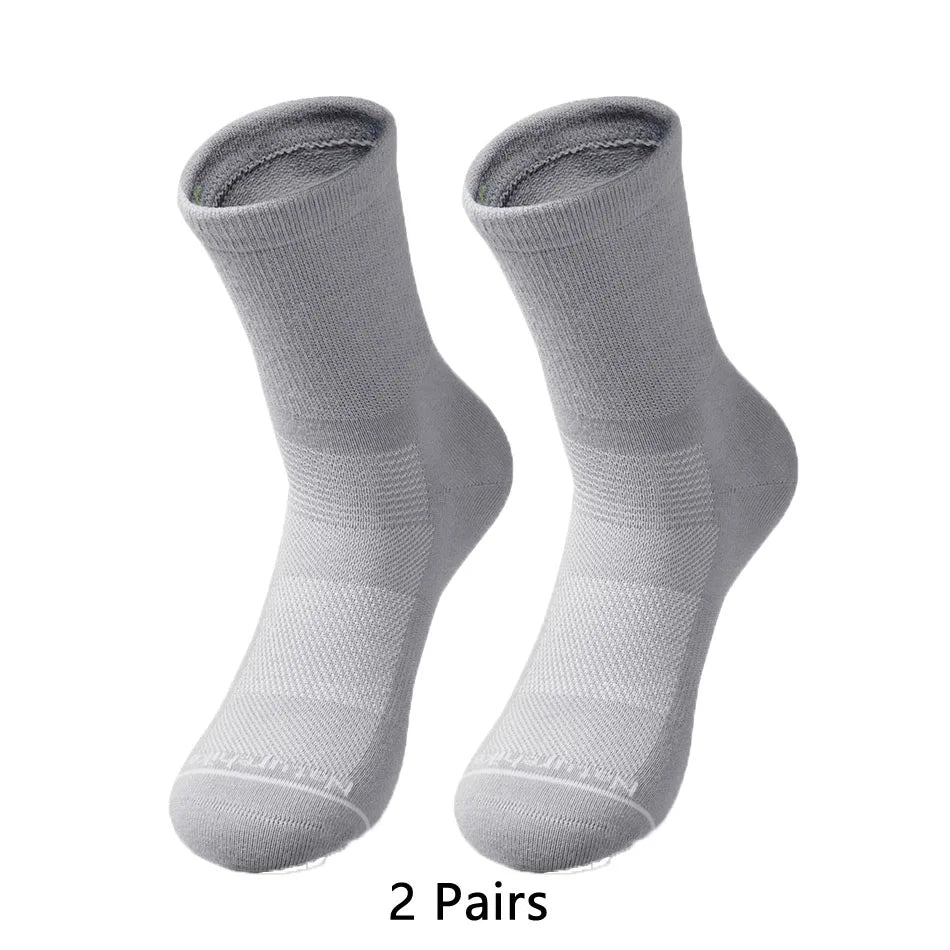 Naturehike Socks – Quick-Drying Right Angle Mid-Calf Socks for Running, Hiking & Mountaineering