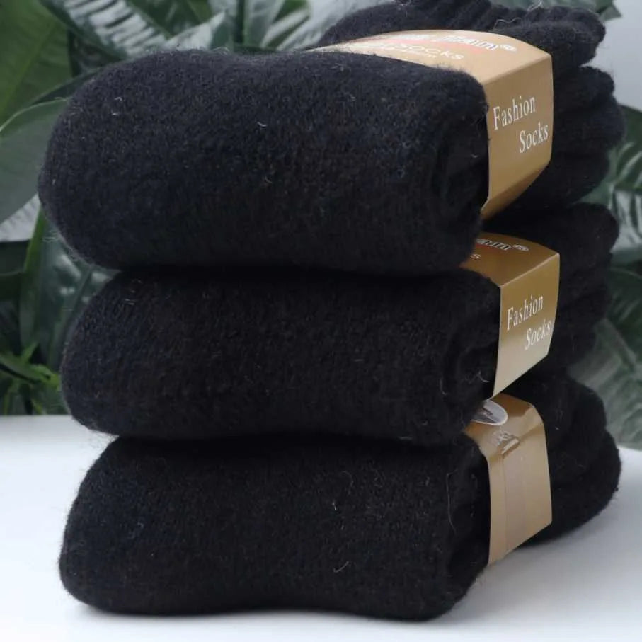 Ultra-Thick Wool Socks for Men – Winter Warmth & Cold Resistance