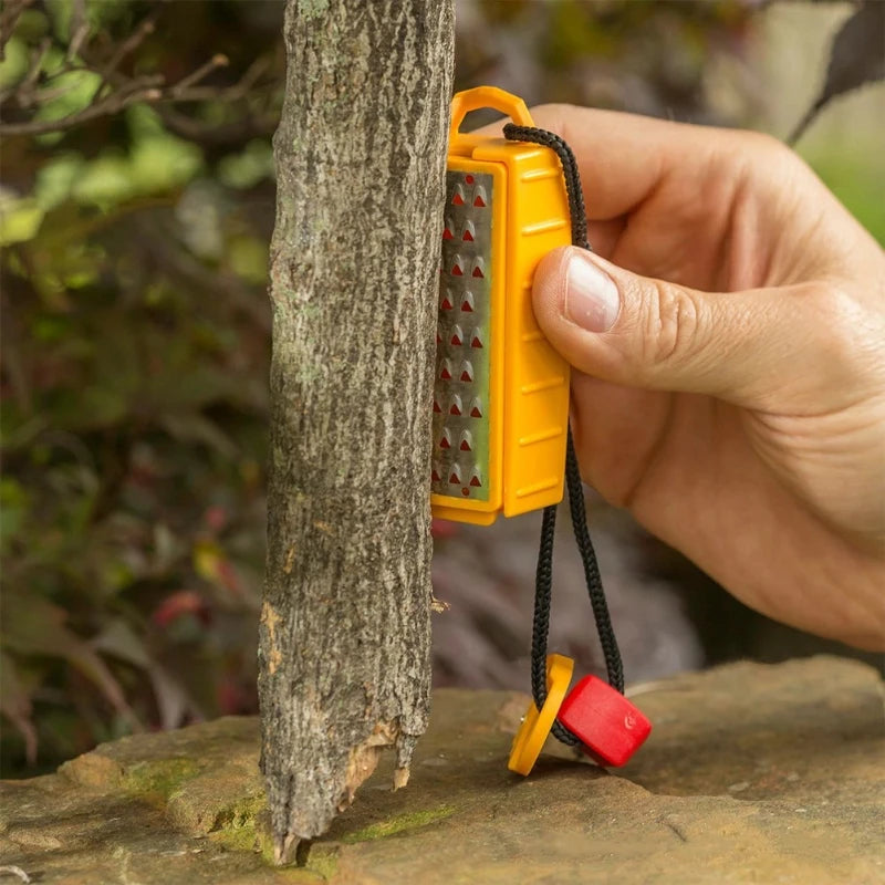 Lightweight Tinder Maker with Fire Starter – Portable Survival Tool for Outdoor & Emergency Use