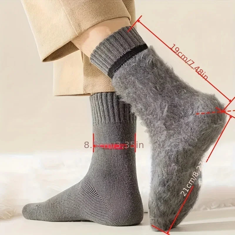 Ultra-Thick Wool Socks for Men – Winter Warmth & Cold Resistance