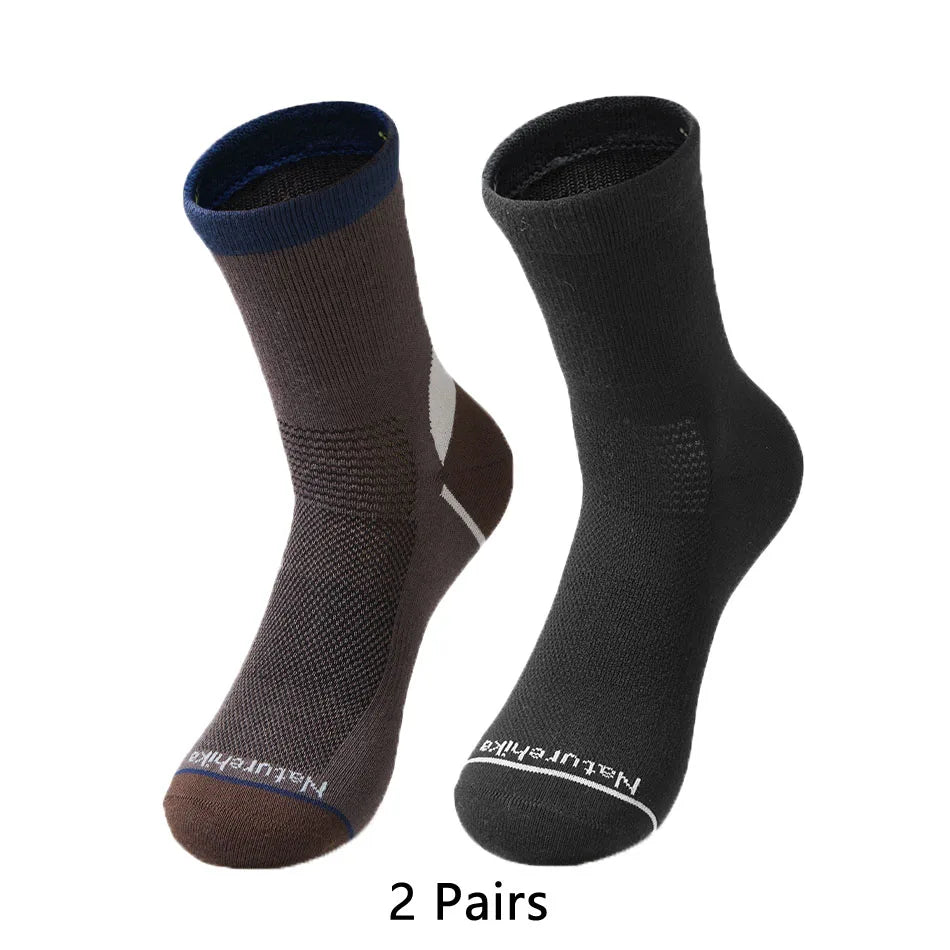 Naturehike Socks – Quick-Drying Right Angle Mid-Calf Socks for Running, Hiking & Mountaineering