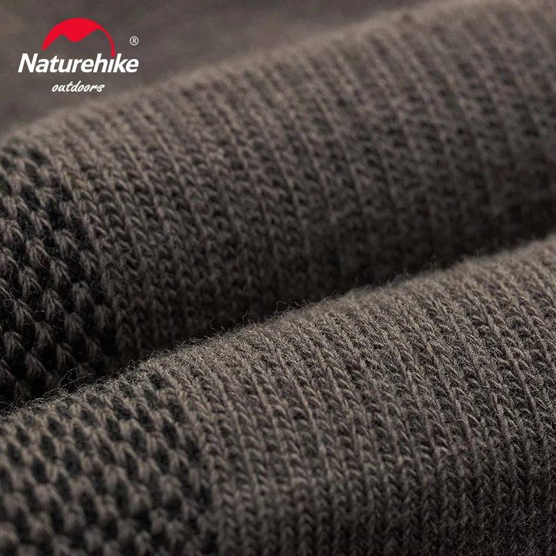 Naturehike Socks – Quick-Drying Right Angle Mid-Calf Socks for Running, Hiking & Mountaineering