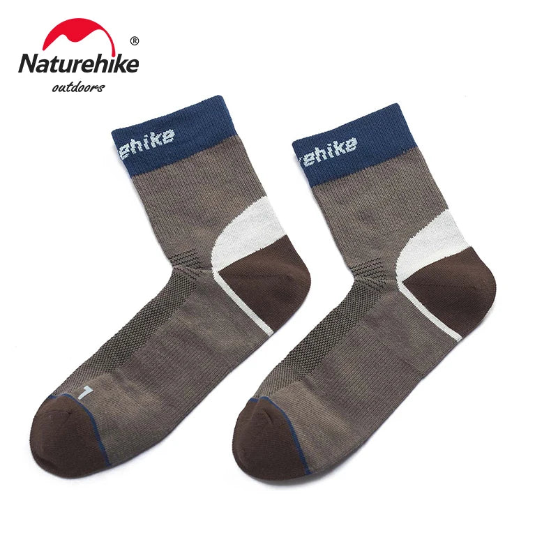 Naturehike Socks – Quick-Drying Right Angle Mid-Calf Socks for Running, Hiking & Mountaineering