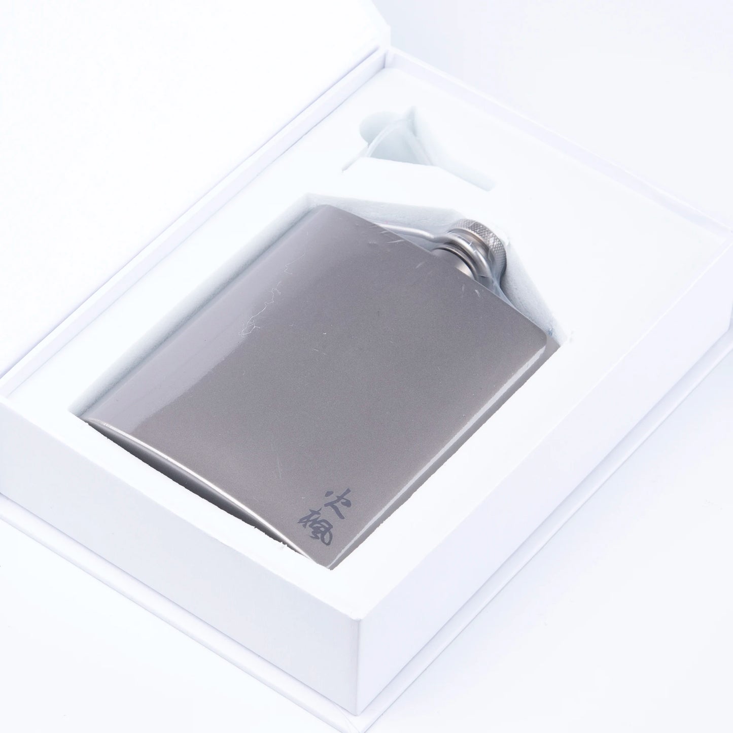 Fire Maple Bacchus Titanium Hip Flask – 200ml Ultralight Whiskey Flagon for Camping, Hiking & Climbing